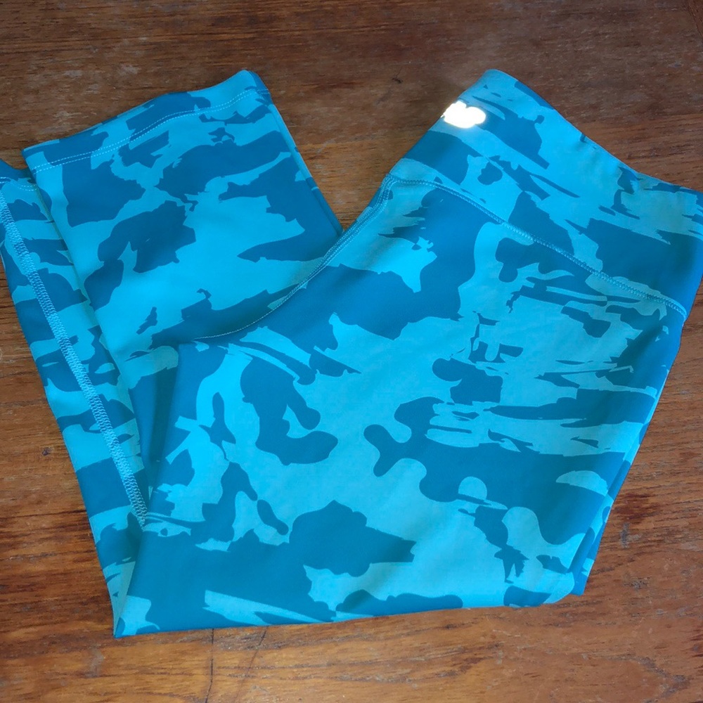 new balance crop leggings💕